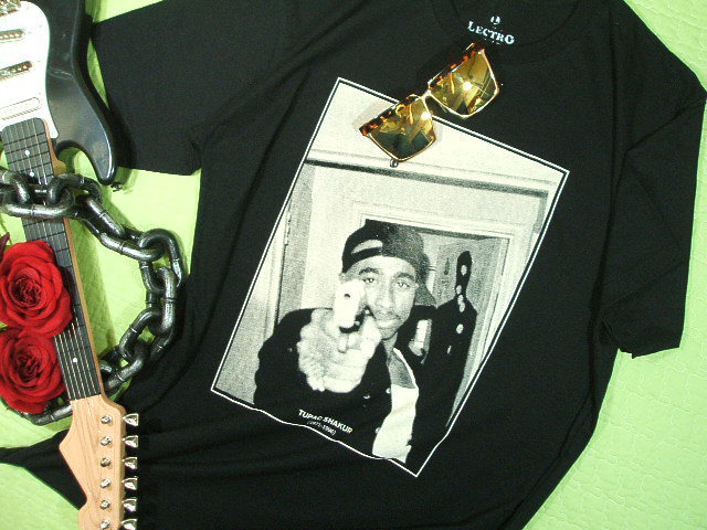 2pbN̂sVc@I[hXN[@2PAC@sVc@Y@c[pbN̂sVc@qbvzbvsVc@HIP HOP T-shirt