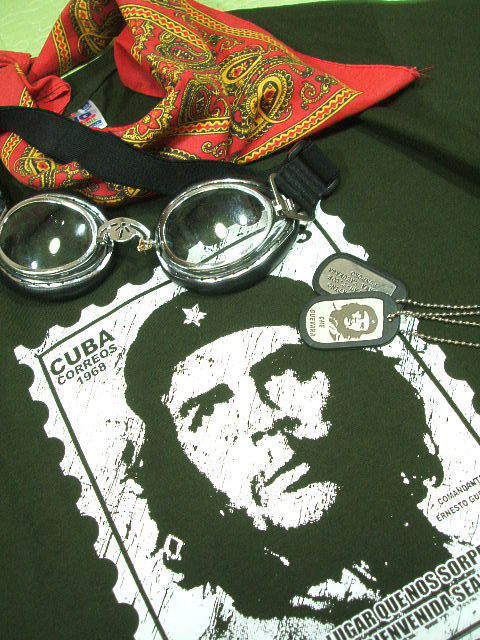 `FEQôsVc@QosVc@CHE GUEVARA Tshirt@L[ov̂sVc CUBA T-shirt