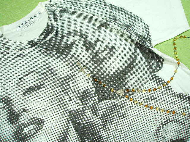 }E[TVc@[sVc@}sVc@Marilyn Tshirt