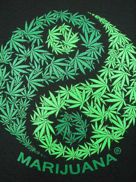 KŴsVc@}t@îsVc@X^sVc@MARIJUANA Tshirt@喃sVc