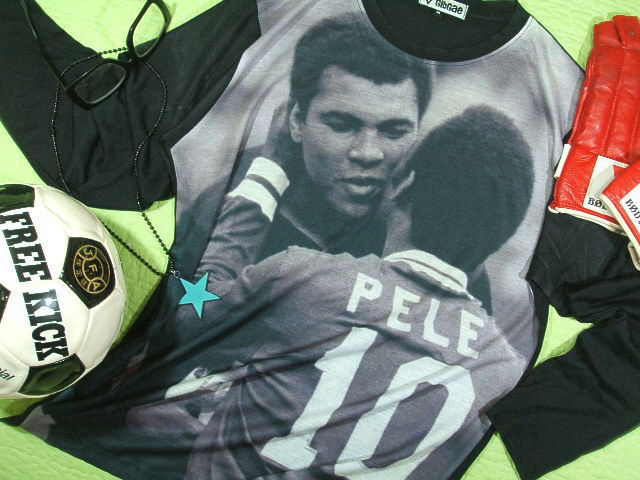 サッカーブラジル代表Tシャツ フットボールTシャツ 王様ペレのTシャツ レジェンド ペレとアリの邂逅