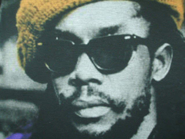 s[^[gbV̂sVc@QGsVc@ubVhN^[@gbV̂sVc@EFC[ŶsVc@PETER TOSH Tshirt