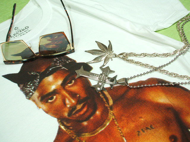 2PAC@̂sVc@Y@c[pbN̂sVc@MOX^bv@qbvzbvsVc@HIP HOP T-shirt