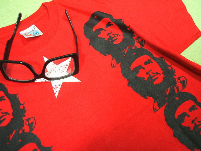 `FEQôsVc@QosVc@CHE GUEVARA Tshirt