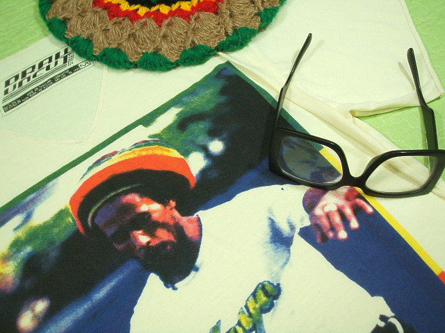 {u}[[sVc@Bob Marley T-shirt@X^@QG@{uE}[[̂sVc