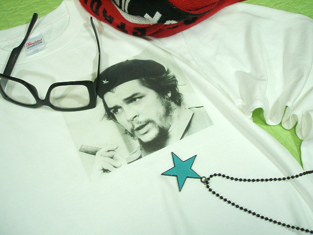 `FEQôsVc@s@QosVc@CHE GUEVARA Tshirt@L[ov̂sVc CUBA T-sh