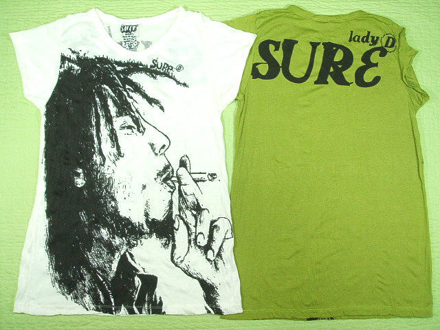 fB[X@{u}[[̂sVc@TCY@{u}[[sVc@Bob Marley T-shirt