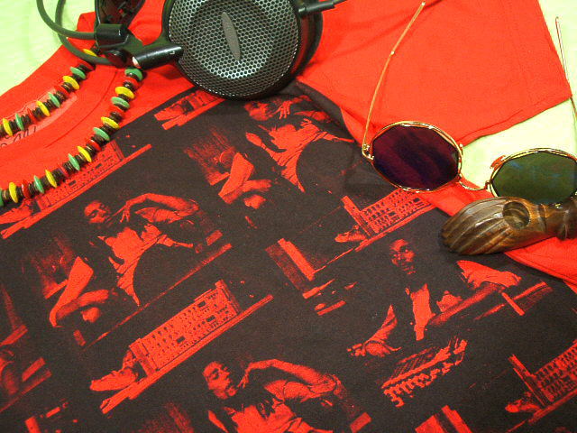 {u}[[sVc@Bob Marley T-shirt@X^@QG@{uE}[[̂sVc