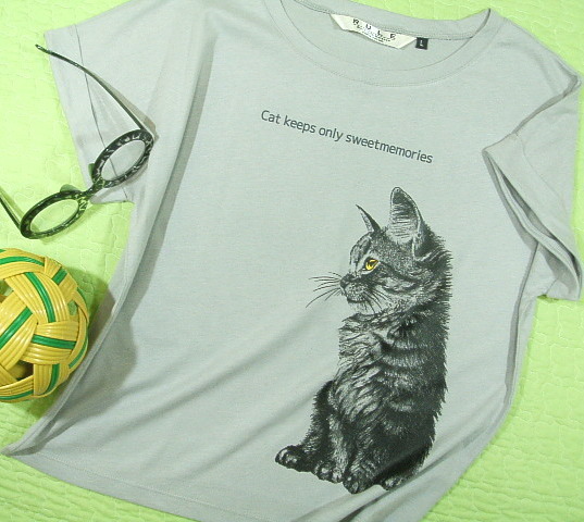 fB[XsVc@L@TCY@lR̂sVc@LsVc@T-shirt Cat@LbgsVc