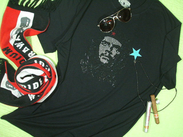 `FEQôsVc@QosVc@CHE GUEVARA Tshirt