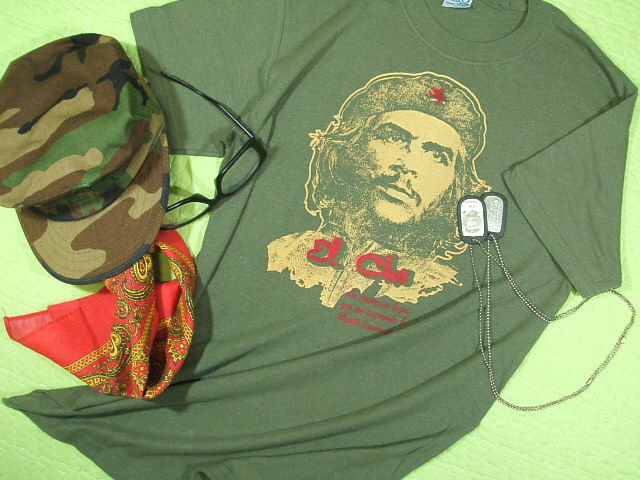 `FEQôsVc@QosVc@CHE GUEVARA Tshirt