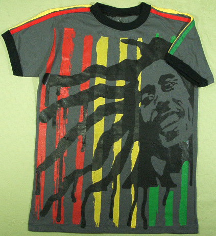 {uE}[[̂sVc@{u}[[sVc@Bob Marley T-shirt