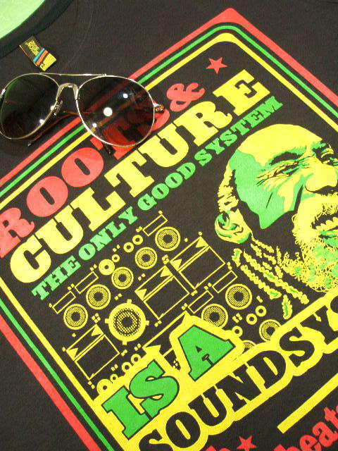 [Ey[̂sVc@_ủl@QGsVc@Lee Perry Tshirt Lee "Scratch" Perry