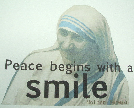 }U[eT̂sVc@Mother Teresa T-shirts