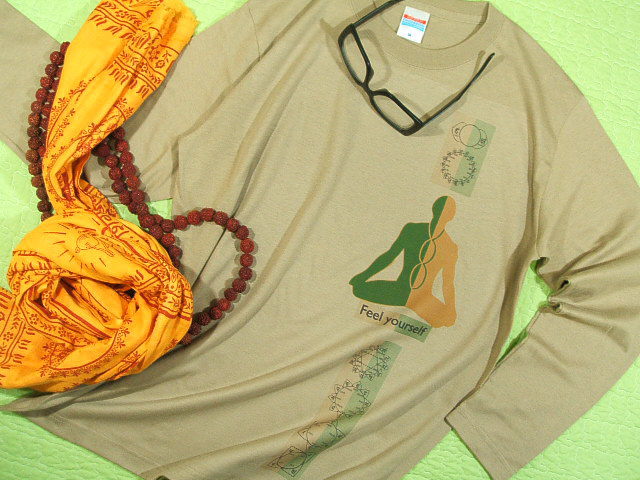 @ґzsVc@T KsVc@YOGA Tshirt qhD@Ch@sVc