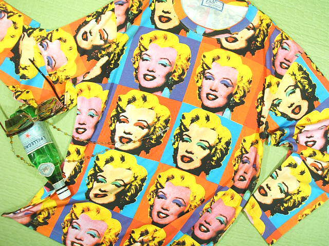 }[̒sVc@T@}sVc@}[̒sVc@Marilyn Tshirt