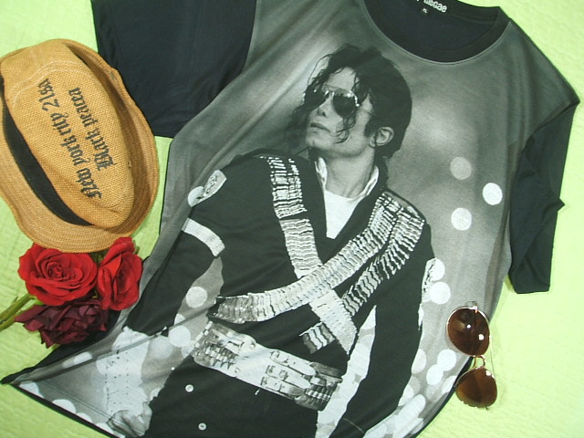 MICHAEL JACKSON　マイケルジャクソンのＴシャツ　MJ Ｔシャツ　キングオブポップ　マイケルＴシャツ　T-shirts　ジャクソンファイブ　Ｔシャツ