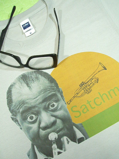 CEA[XgÔsVc@Tb`̂sVc@WY@gybg@Satchmo T-shirt@Louis Armstrong T-shirt