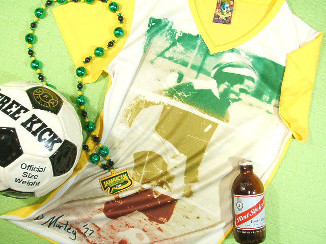 QG{[CYsVc@W}CJ\TbJ[sVc@{u}[[sVc@Bob Marley T-shirt