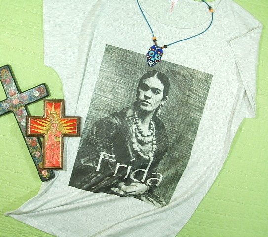 fB[XsVc@LVRƁ@t[_J[̂sVc@Frida Kahlo T-shirt@t[_sVc@h}X[u