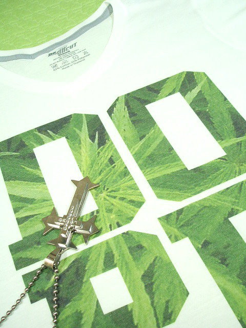 KŴsVc@}t@îsVc@MARIJUANA Tshirt@喃sVc