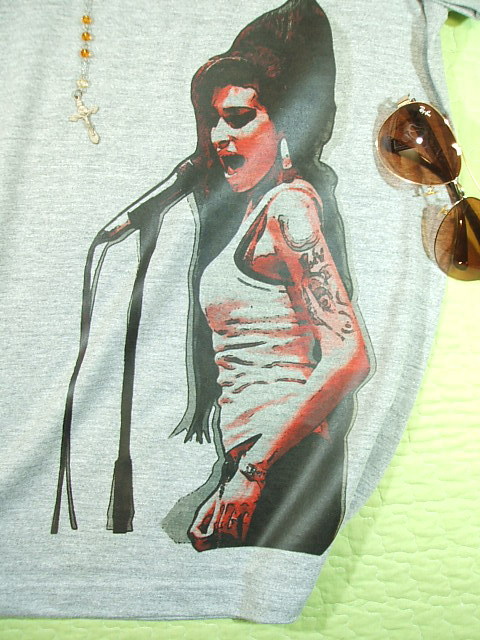 GC~[CnEX̂sVc@VK[@܁@bNsVc@QVNu@bNsVc@CMX@H[JXg@Amy Winehouse T-shirt