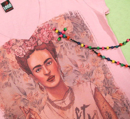 t[_J[̂sVc@^Ngbv@Frida Kahlo T-shirt