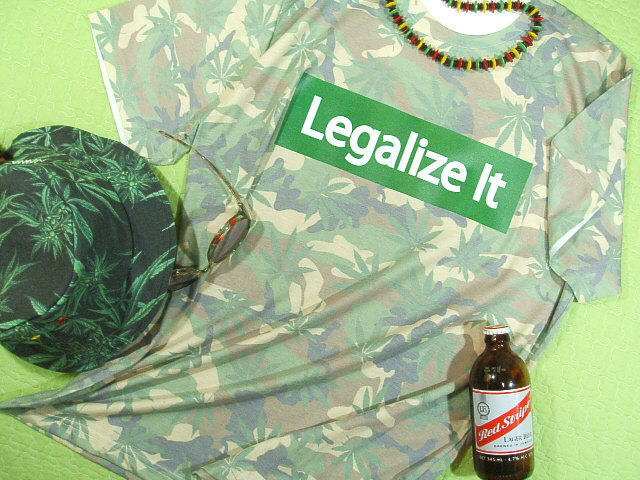 KŴsVc@}t@îsVc@MARIJUANA Tshirt@喃sVc