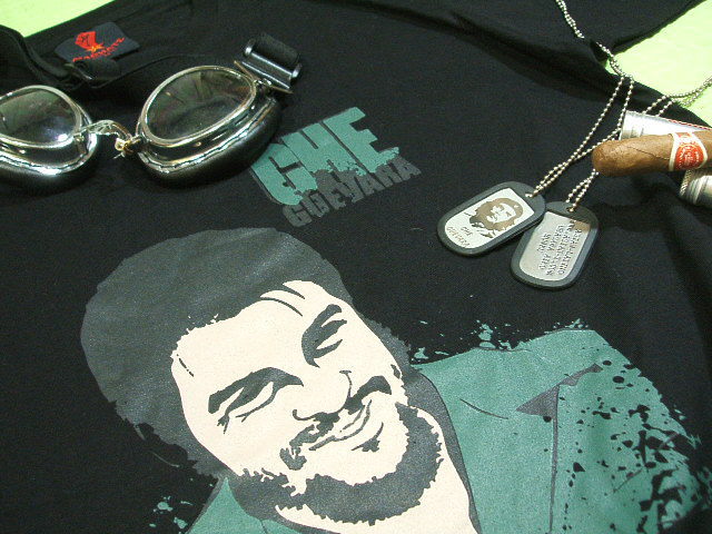 `FEQôsVc@QosVc@CHE GUEVARA Tshirt