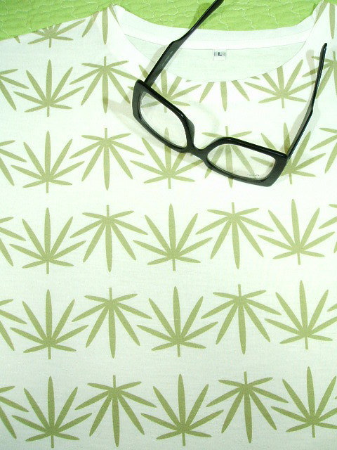 KŴsVc@}t@îsVc@MARIJUANA Tshirt@喃sVc