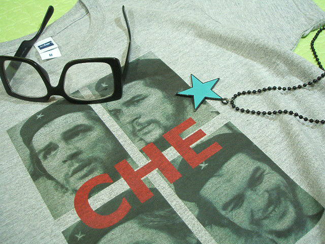 `FEQôsVc@QosVc@CHE GUEVARA Tshirt