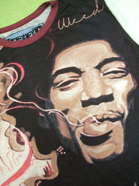 W~ŵsVc@W~whbNX̂sVc@W~wsVc@Jimi Hendrix Tshirt