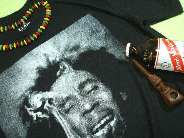 {u}[[sVc@Bob Marley T-shirt@X^@QG@{uE}[[̂sVc