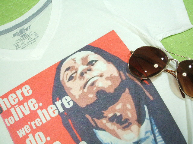 EEFĈsVc@bp[̂sVc@Lil Wayne Tshirt