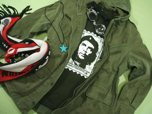 `FEQôsVc@QosVc@CHE GUEVARA Tshirt@L[ov̂sVc CUBA T-shirt