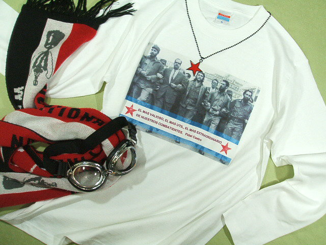 `FEQo̒sVc@QoT@QosVc@CHE GUEVARA Tshirt@L[ov̒sVc CUBA T-shirt