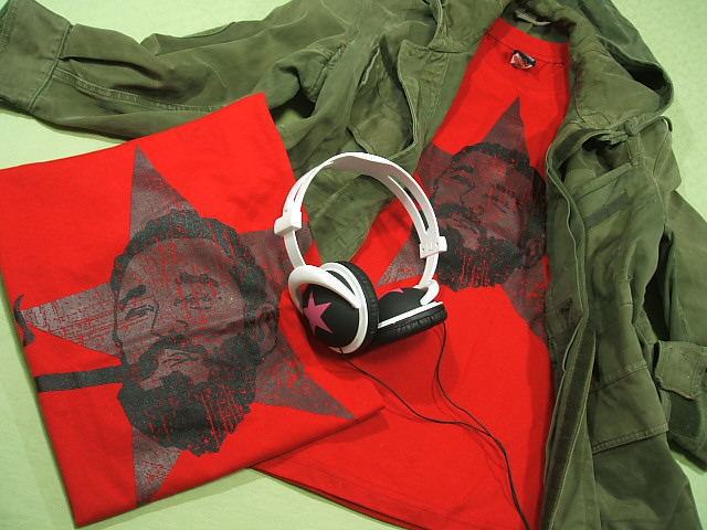 �s�V���c�@�J�X�g���s�V���c�@�L���[�o�s�V���c�@CUBA Tshirt