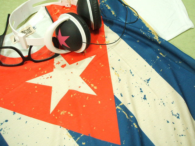 �L���[�o�����s�V���c�@�L���[�oT�V���c�@CUBA��T�V���c