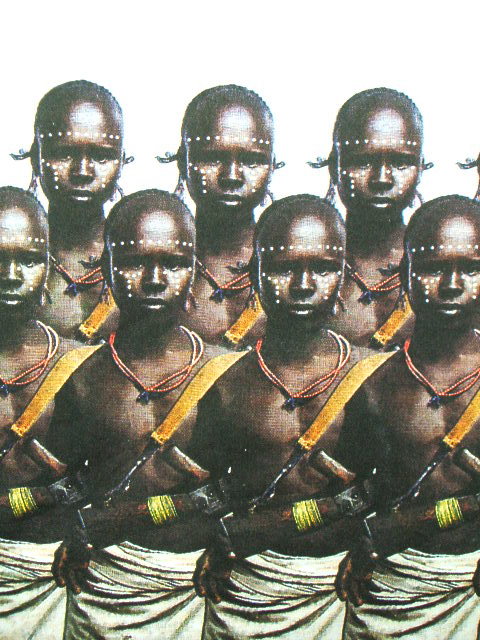 Ｔシャツ　アフリカ　マサイ　戦士　民族　バッファローソルジャー　プリントＴシャツ