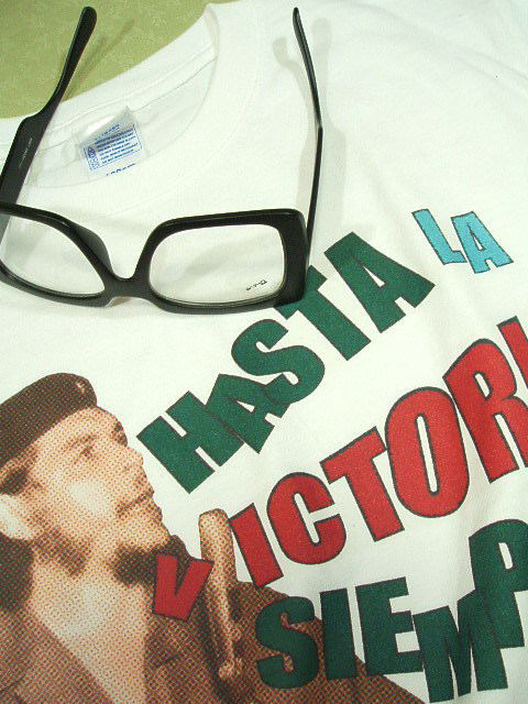 `FEQôsVc@@QosVc@CHE GUEVARA Tshirt