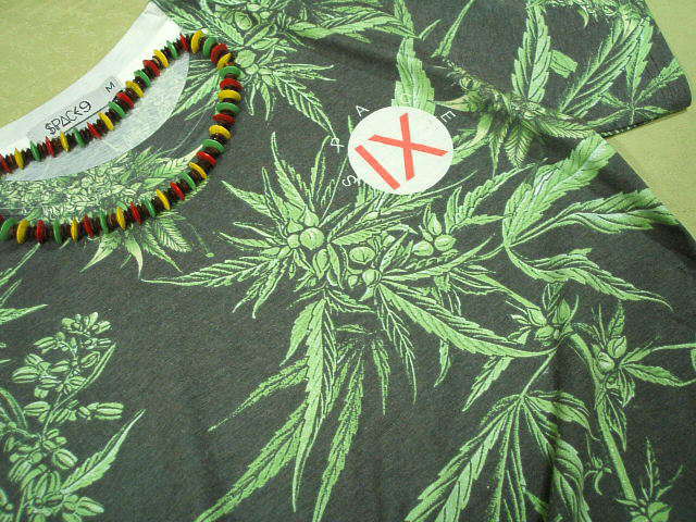 KŴsVc@}t@îsVc@MARIJUANA Tshirt@喃sVc